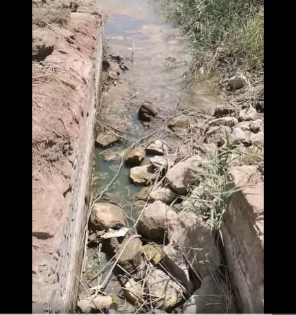 صورة من قرية الحجر